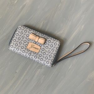 Guess wristlet